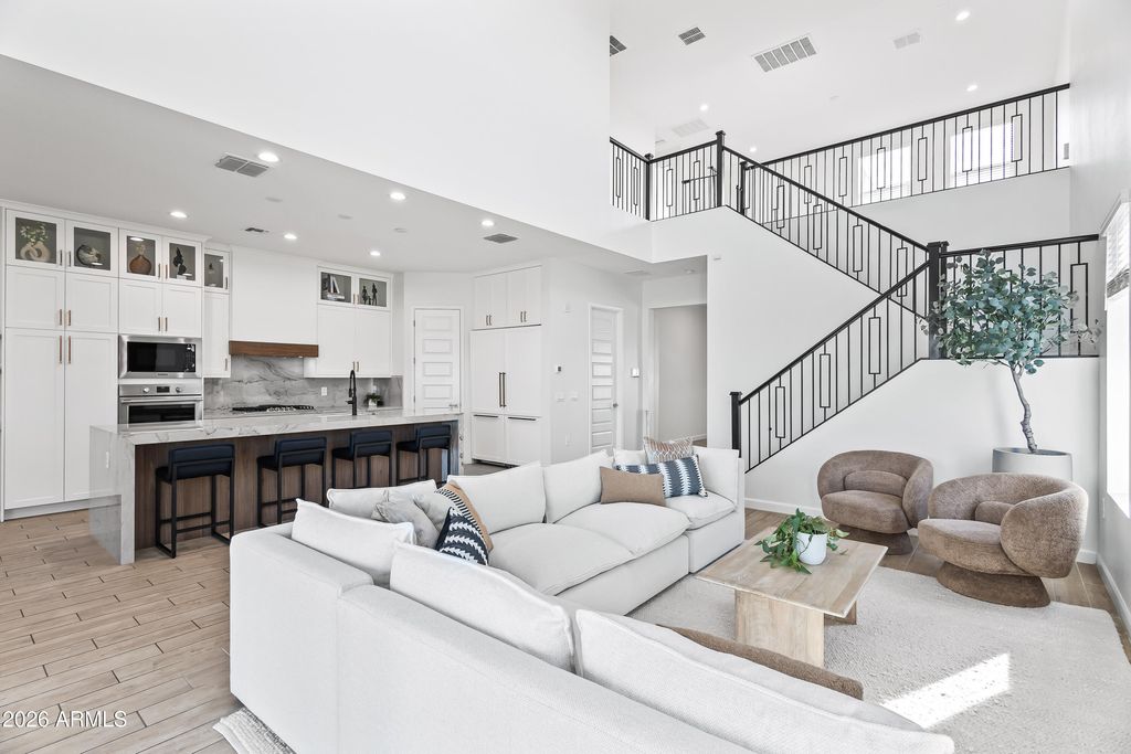 21324 N 60TH Place, Phoenix, AZ 85054