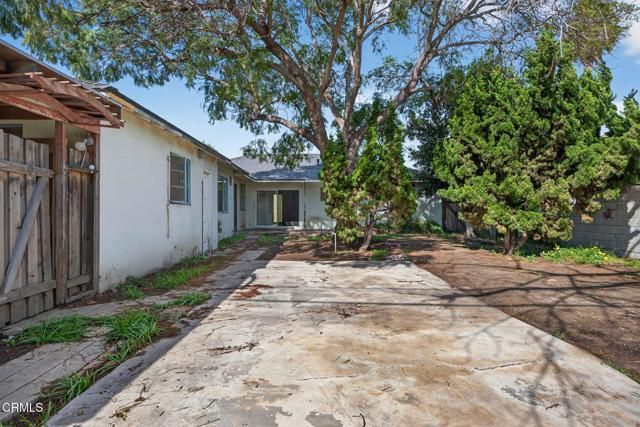 722 W Robert Avenue, Oxnard, CA 93030