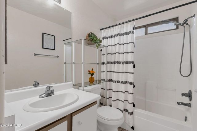 14922 W PORT AU PRINCE Lane, Surprise, AZ 85374