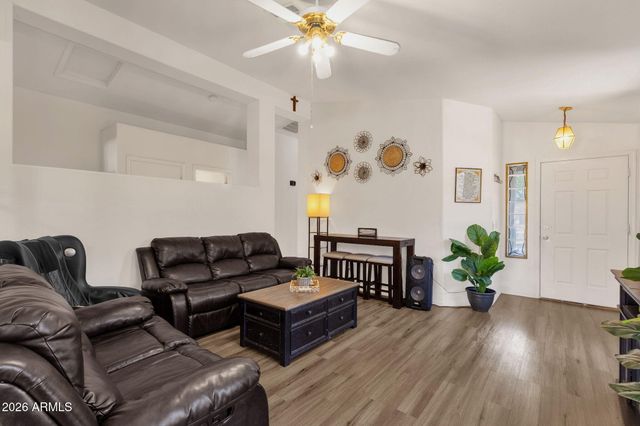 14922 W PORT AU PRINCE Lane, Surprise, AZ 85374