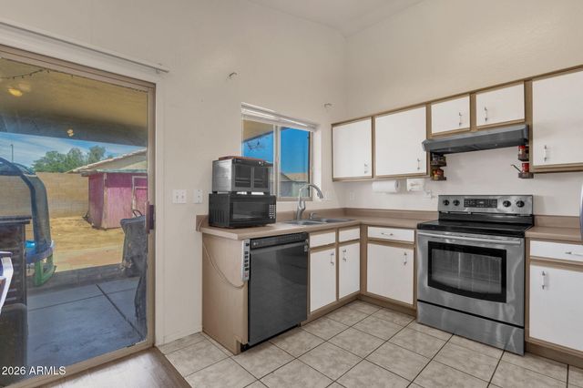 14922 W PORT AU PRINCE Lane, Surprise, AZ 85374