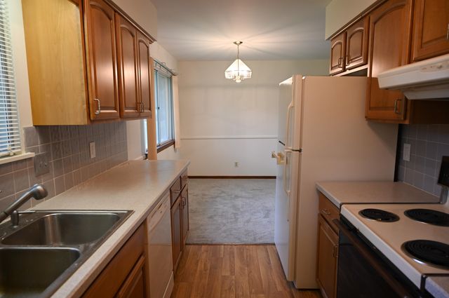 4205 Mckeith Road, Midland, MI 48642