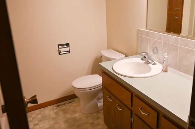 4205 Mckeith Road, Midland, MI 48642