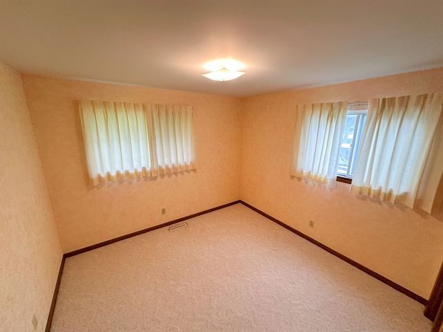 4205 Mckeith Road, Midland, MI 48642