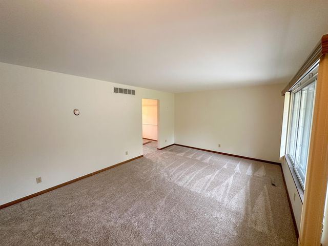 4205 Mckeith Road, Midland, MI 48642