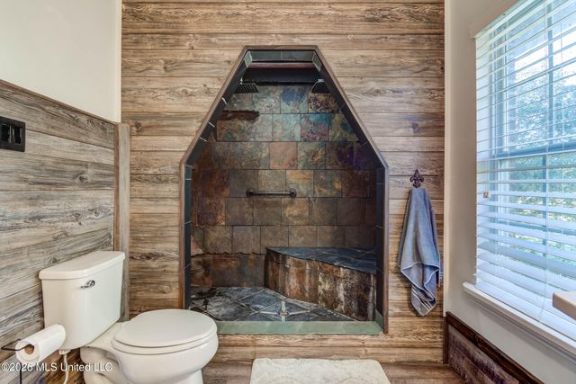 7079 Menge Avenue, Pass Christian, MS 39571