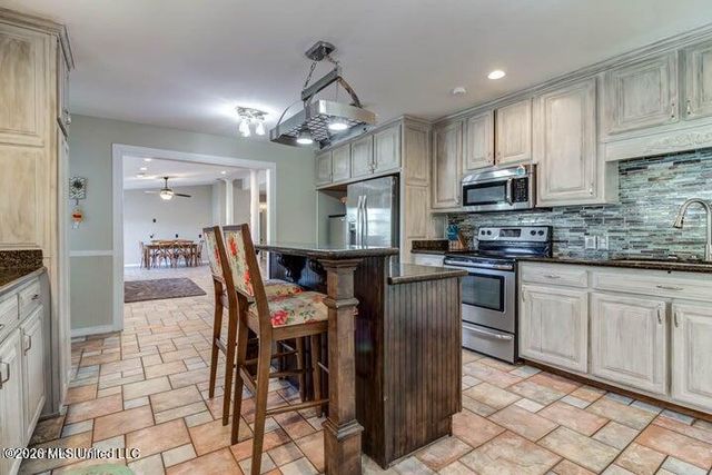 7079 Menge Avenue, Pass Christian, MS 39571