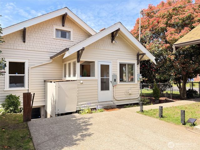 4501 Pacific Ave, Tacoma, WA 98418