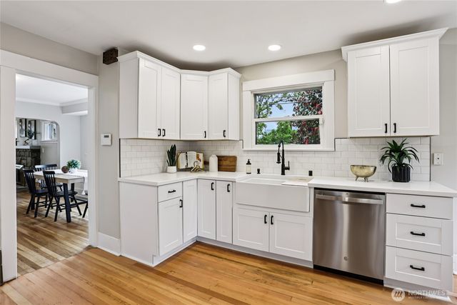 4501 Pacific Ave, Tacoma, WA 98418