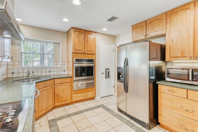 5315 Woodville Lane, Spring, TX 77379