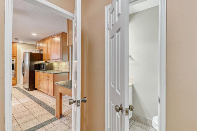 5315 Woodville Lane, Spring, TX 77379