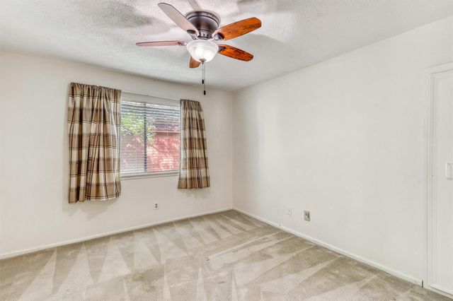 5315 Woodville Lane, Spring, TX 77379