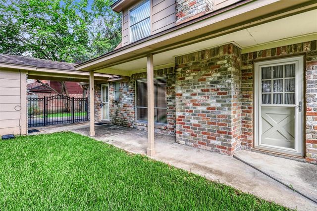 5315 Woodville Lane, Spring, TX 77379