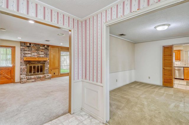 5315 Woodville Lane, Spring, TX 77379