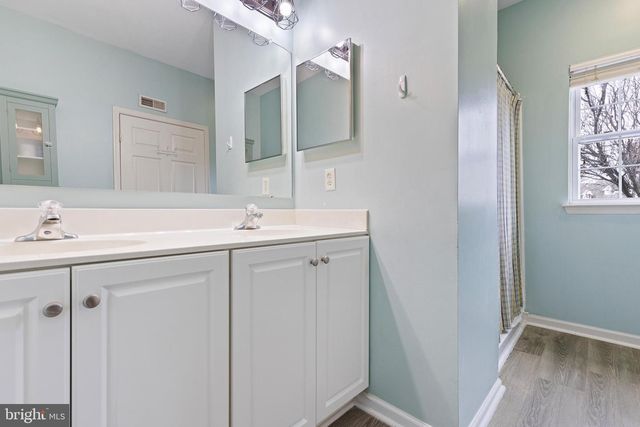 221 GLADSTONE WAY, Bear, DE 19701