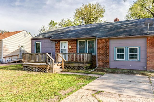 308 - 310 Russell Ave, Salina, KS 67401