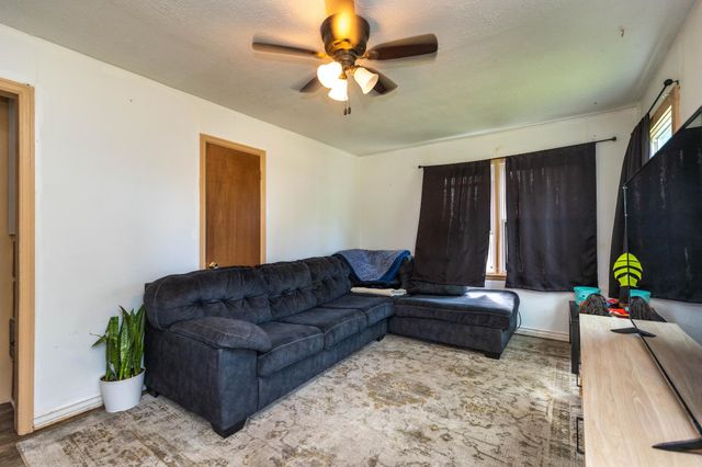 308 - 310 Russell Ave, Salina, KS 67401