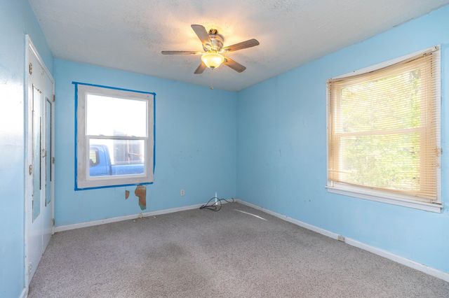 308 - 310 Russell Ave, Salina, KS 67401
