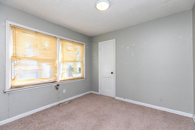 308 - 310 Russell Ave, Salina, KS 67401