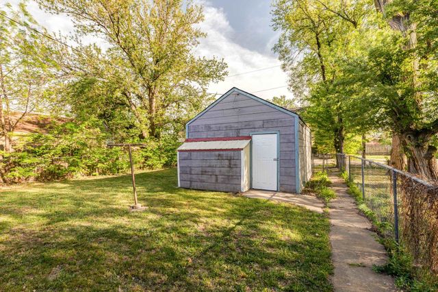 308 - 310 Russell Ave, Salina, KS 67401