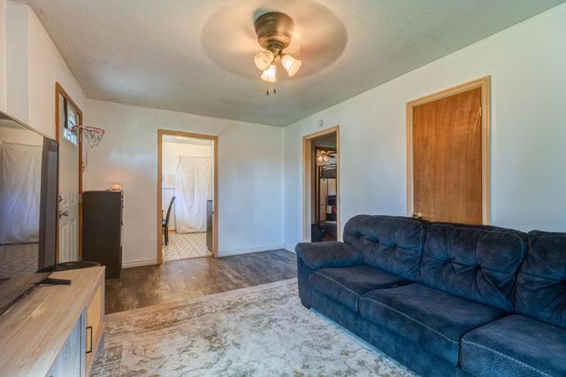 308 - 310 Russell Ave, Salina, KS 67401
