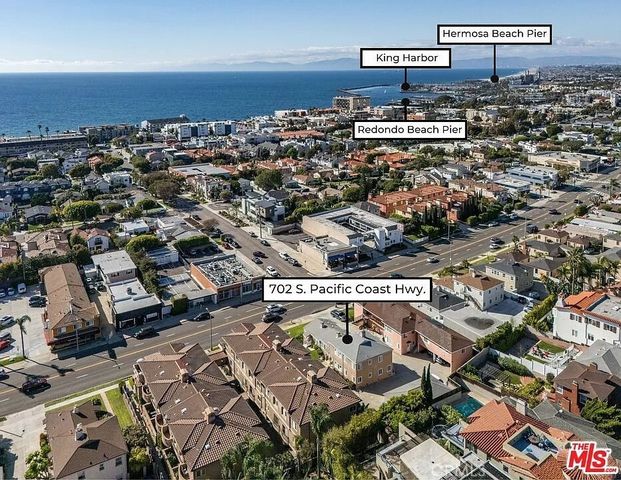 702 S Pacific Coast Highway B, Redondo Beach, CA 90277