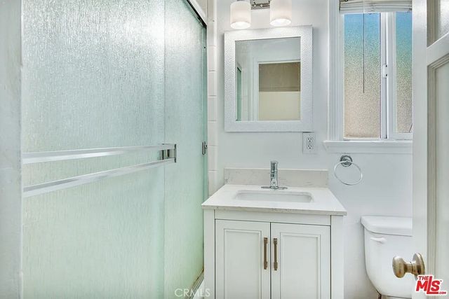 702 S Pacific Coast Highway B, Redondo Beach, CA 90277