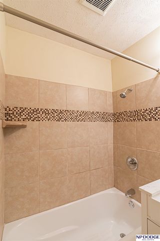 5012 Cass Street, Omaha, NE 68132