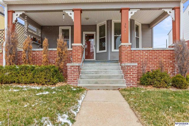 5012 Cass Street, Omaha, NE 68132