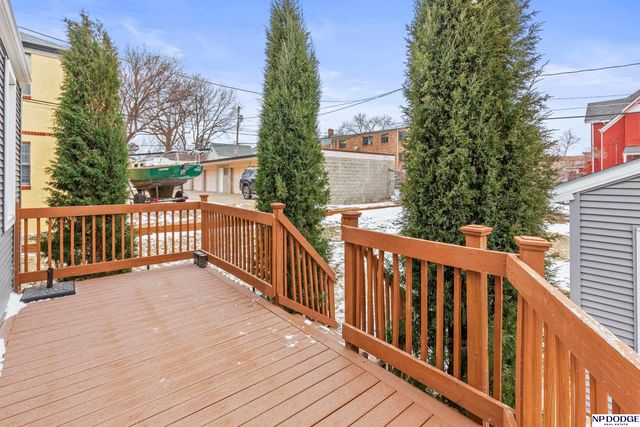 5012 Cass Street, Omaha, NE 68132