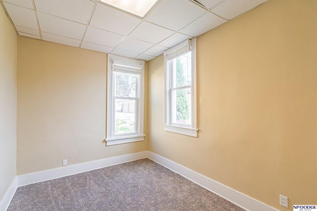 5012 Cass Street, Omaha, NE 68132