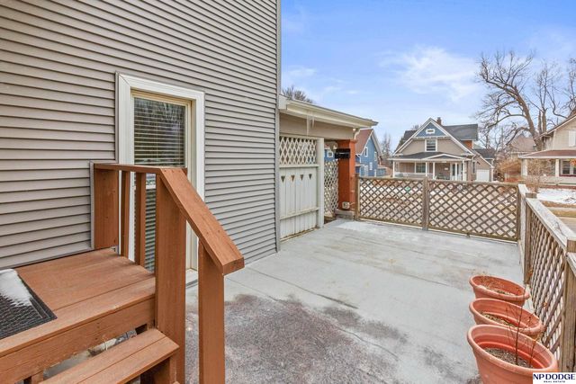 5012 Cass Street, Omaha, NE 68132