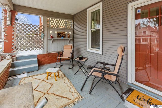 5012 Cass Street, Omaha, NE 68132