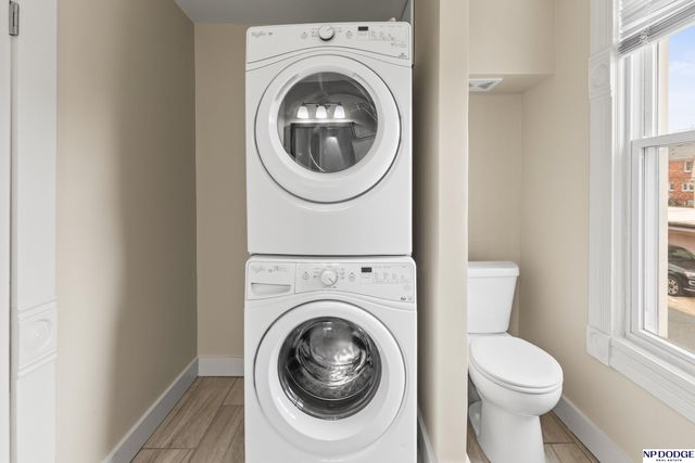 5012 Cass Street, Omaha, NE 68132