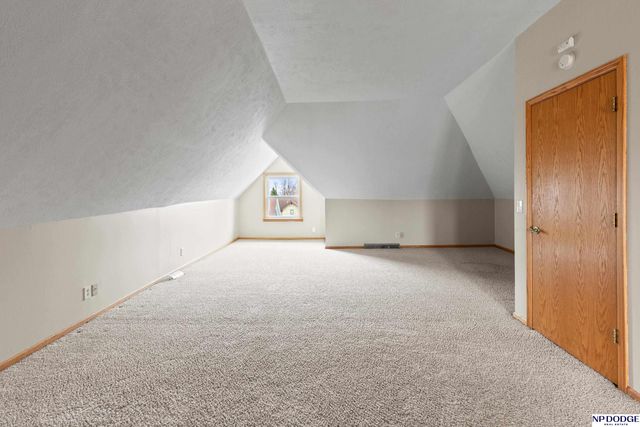 5012 Cass Street, Omaha, NE 68132