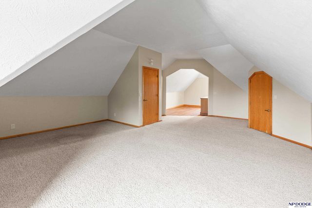 5012 Cass Street, Omaha, NE 68132