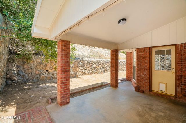 608 EL GUSTO Drive, El Paso, TX 79912