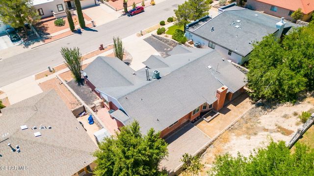 608 EL GUSTO Drive, El Paso, TX 79912