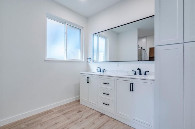 3315 Santee DR, Austin, TX 78738