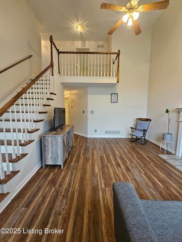 223 Woodfield Cir, Shelbyville, KY 40065