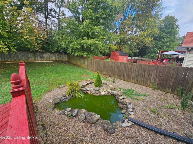 223 Woodfield Cir, Shelbyville, KY 40065