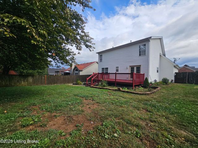 223 Woodfield Cir, Shelbyville, KY 40065