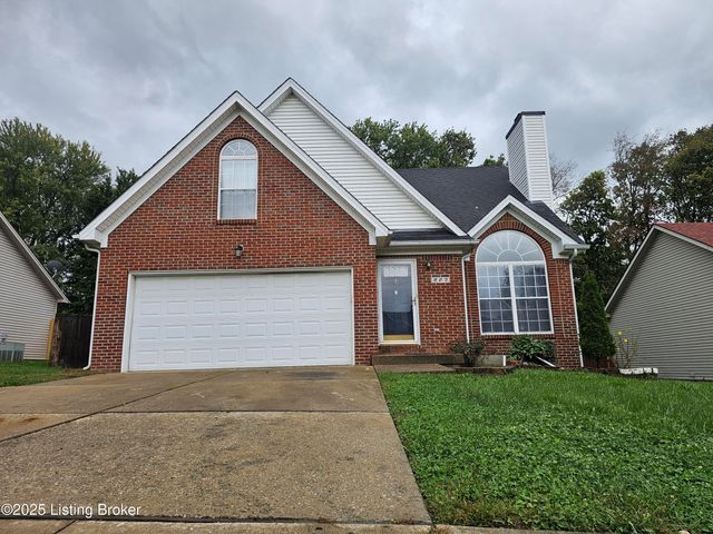 223 Woodfield Cir, Shelbyville, KY 40065