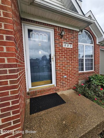 223 Woodfield Cir, Shelbyville, KY 40065