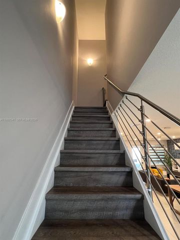 10355 NW 66th St 10355, Doral, FL 33178