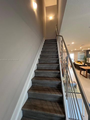 10355 NW 66th St 10355, Doral, FL 33178