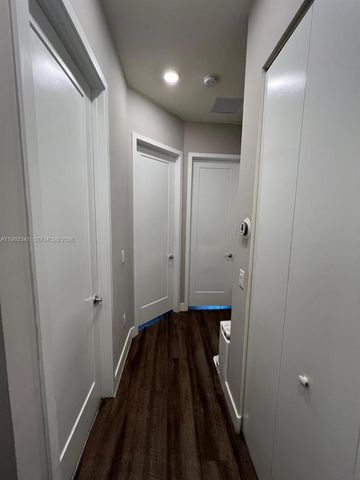 10355 NW 66th St 10355, Doral, FL 33178