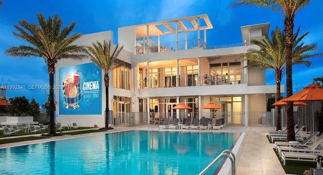 10355 NW 66th St 10355, Doral, FL 33178