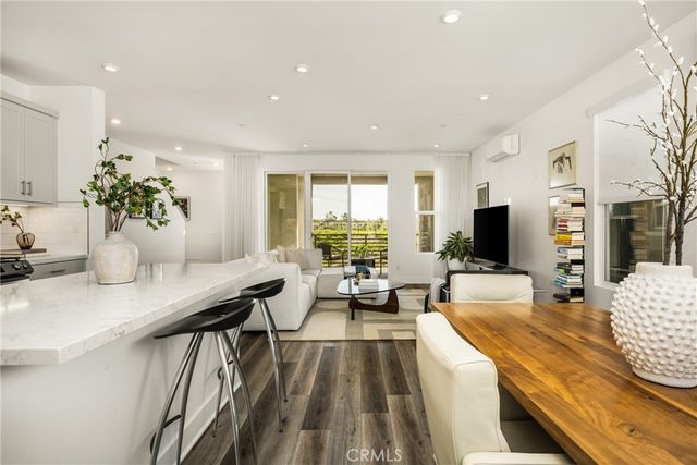 201 Lynx, Irvine, CA 92618