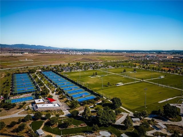 201 Lynx, Irvine, CA 92618